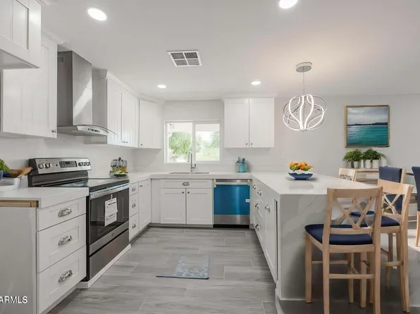 4307 E Walatowa Street, Phoenix, AZ 85044
