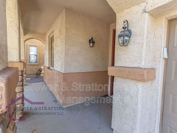 5th image of 4072 S Mariposa Dr