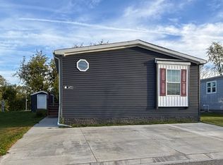 6472 Prince Blvd #576, Fenton, MI 48430