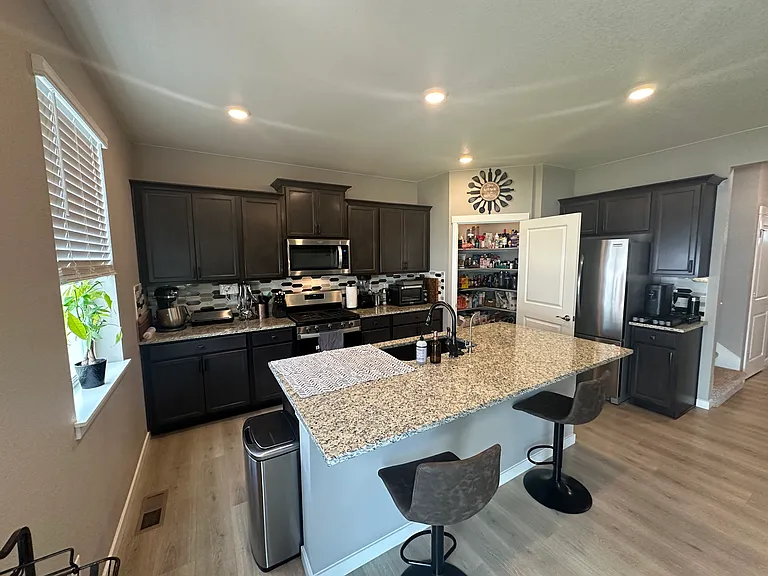 4527 Beauforts Dr — Photo 4