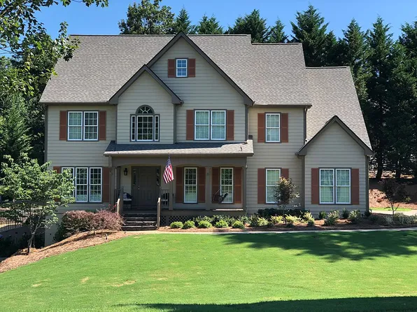 5210 Maplewood Ln, Gainesville, GA 30504