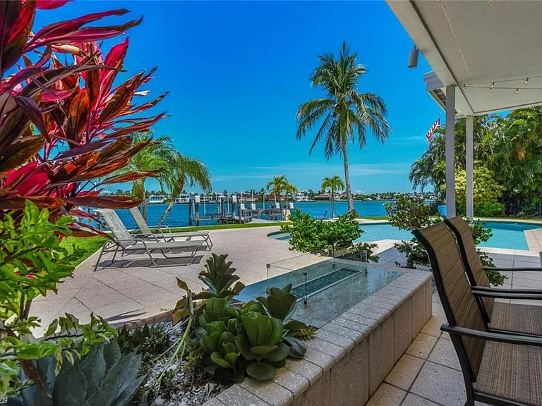 2143 Marina Dr — Photo 27