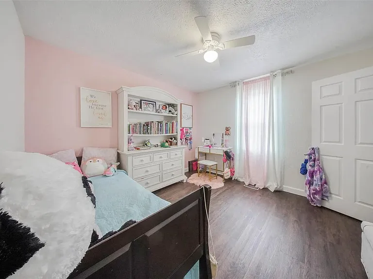 840 Herndon Rd — Photo 13