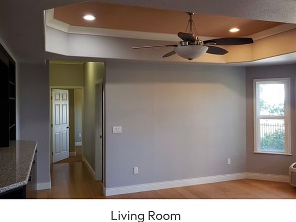 4th image of 448 Christina Ct #2