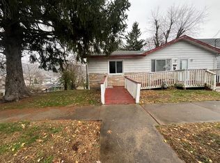 224 Curtis Ave, Moundsville, WV 26041