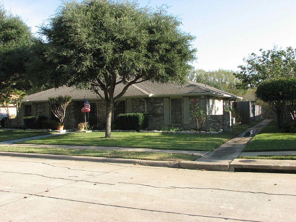 Front curb view