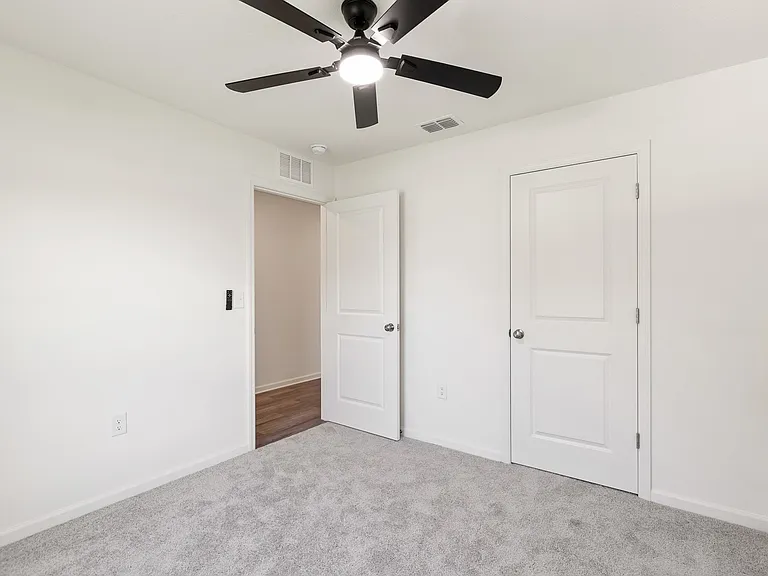 14241 SW 34th Terrace Rd — Photo 20