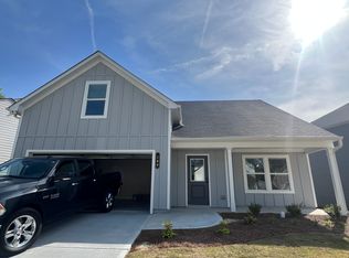 317 Fox Creek Dr, Braselton, GA 30517