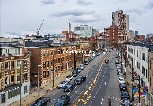 887 Huntington Ave Photo 1