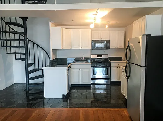 Rented by The Roebling Group | media 6