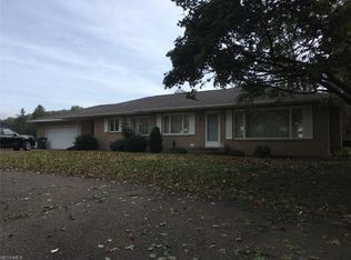 4390 Parrot Rd NW, Strasburg, OH 44680