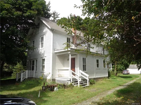 130 N Ellicott Creek Rd, Amherst, NY 14228