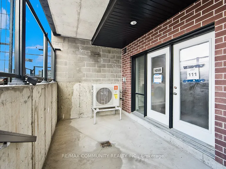 16 Melbourne Ave #105B — Photo 3