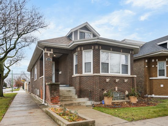 9301 S Racine Ave, Chicago, IL 60620