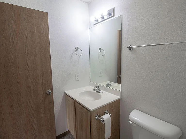 2119 Ballenger Ln — Photo 21