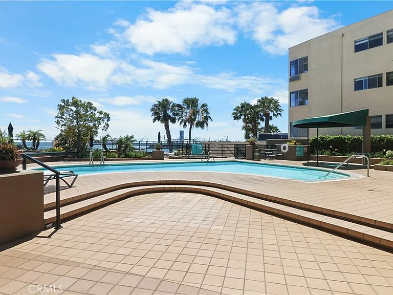 1310 E Ocean Blvd — Photo 26