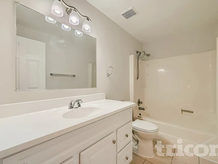 12367 Boncrest Dr — Photo 11
