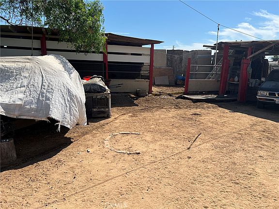 3rd image of 9206 Limonite Ave