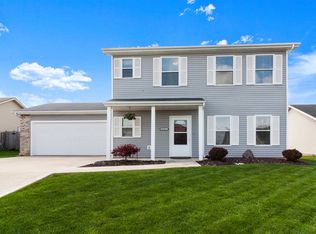 3227 Troutwood Dr, Fort Wayne, IN 46818