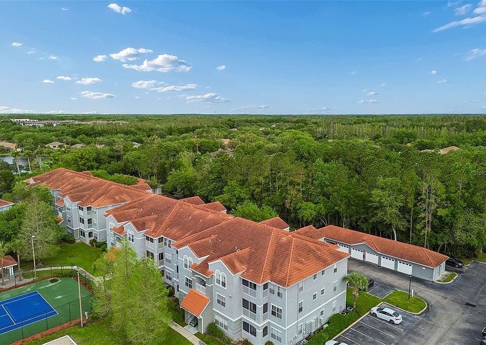 1st image of 18001 RICHMOND PLACE DRIVE #1030