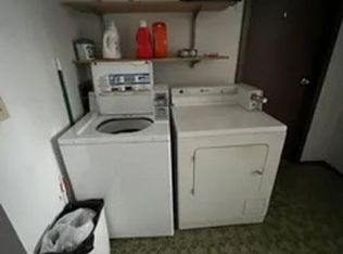 102 Rob Roy Ln UNIT 1, Charles City, IA 50616