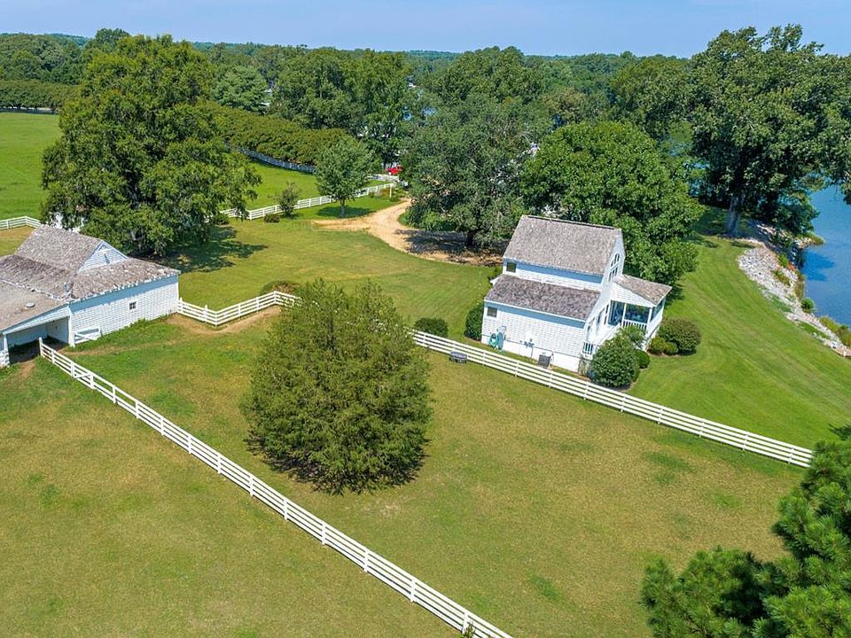 102 Pembroke Ln 51103, White Stone, VA 22578 Zillow