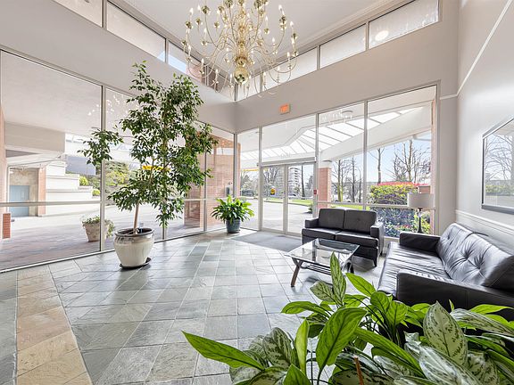 3rd image of 160 W Keith Rd #304