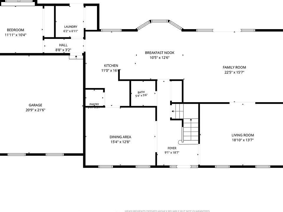 2nd image of 991 Huntleigh Dr