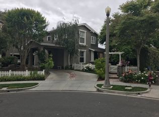 2 Allbrook Ct, Mission Viejo, CA 92694