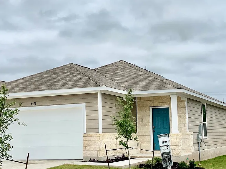 119 Wild Wind Cv — Photo 1