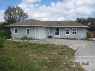 334 15th St SW, Vero Beach, FL 32962