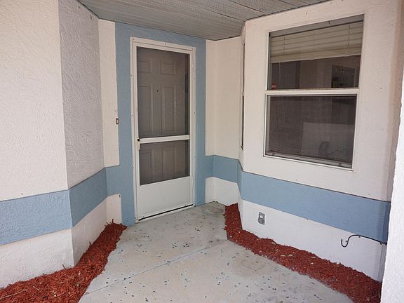 3rd image of 105 Ocean Garden Ln