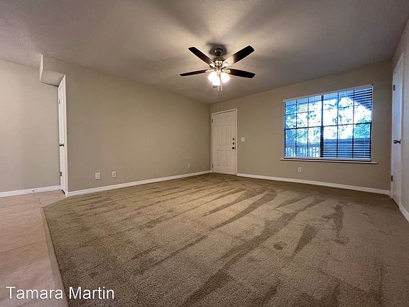 3rd image of 385 Woodside Dr Unit 202
