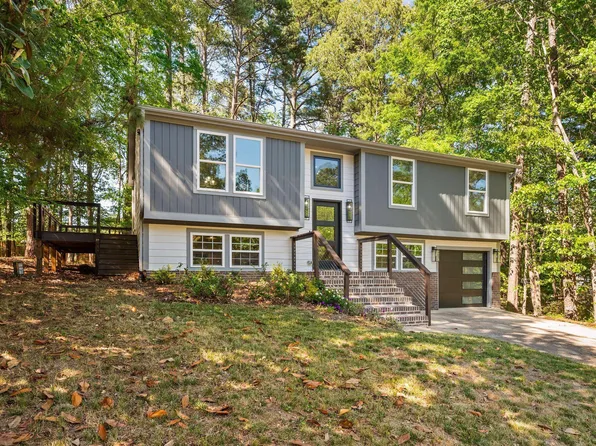 313 Crown Oaks Dr, Raleigh, NC 27615