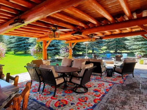 326 Par Loop, Blanchard, ID 83804