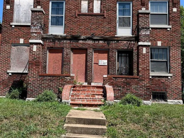 4815 Farlin Ave, Saint Louis, MO 63115