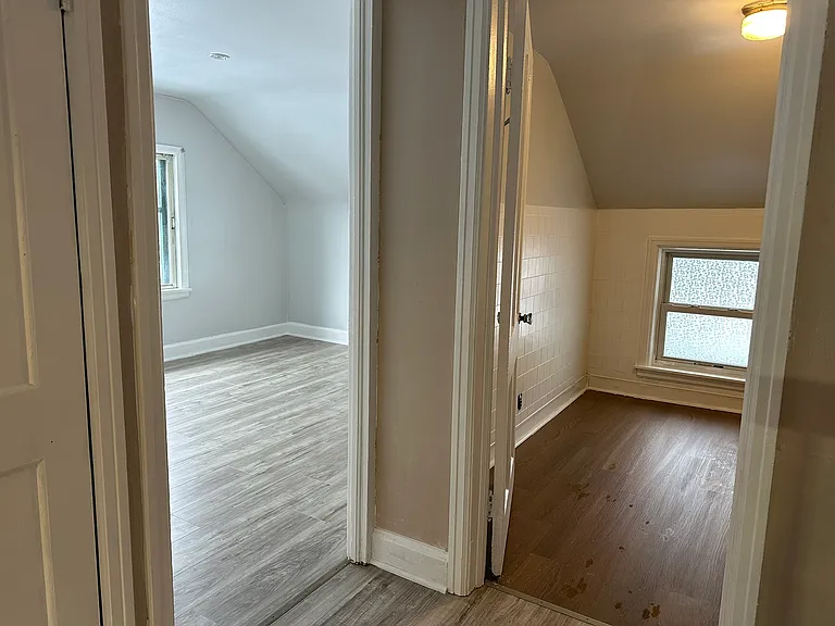 1086 Niagara Falls Blvd #3 — Photo 2