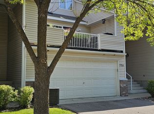 7711 Nicholas Way, Chanhassen, MN 55317
