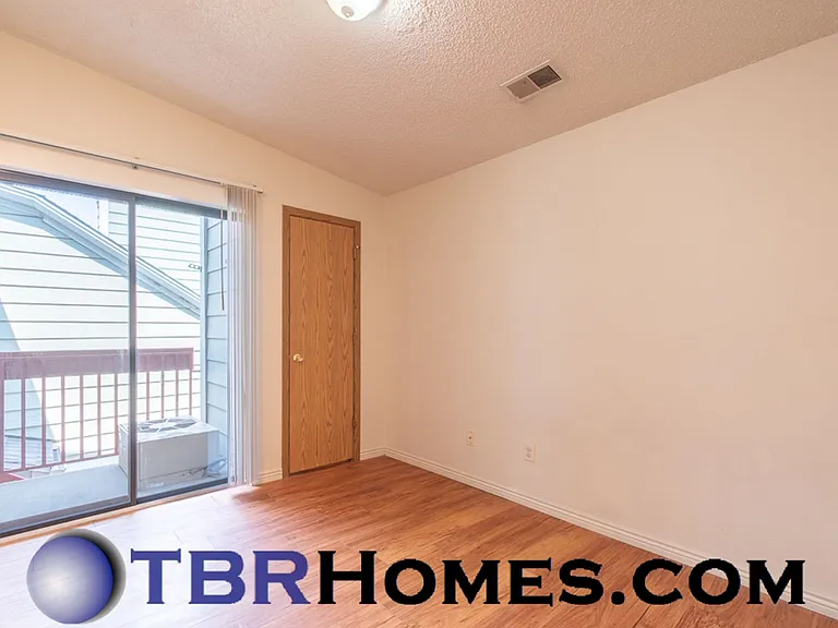 920 S Dawson Way #19 — Photo 7