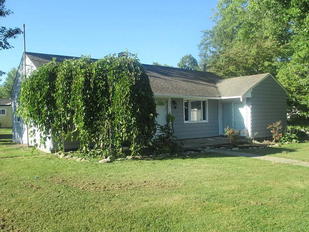 312 Dunn Ave photo 1