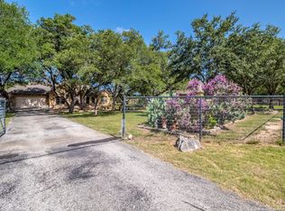 1190 Deep Water Dr, Spring Branch, TX 78070