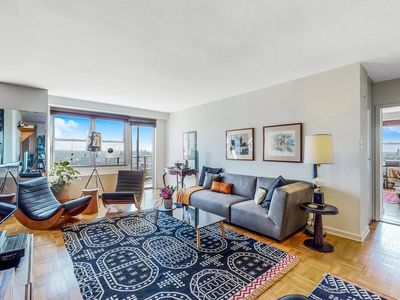 2500 Johnson Ave #Phc, Bronx, NY, 10463