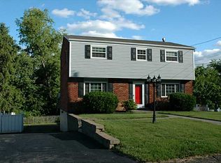 216 Rosebriar Dr, Glenshaw, PA 15116