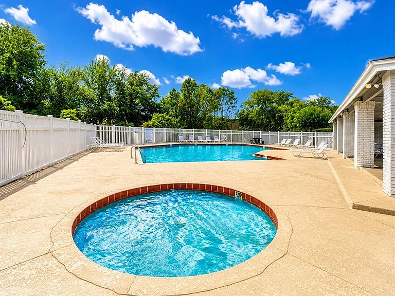 3013 Barrymore Ct — Photo 29