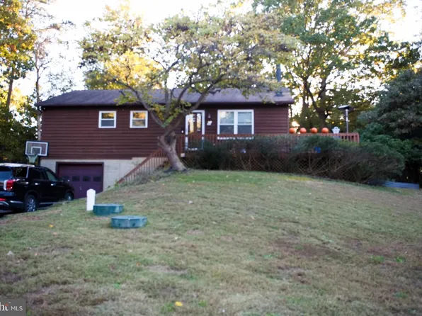 542 Chisholm Trl, Lusby, MD 20657