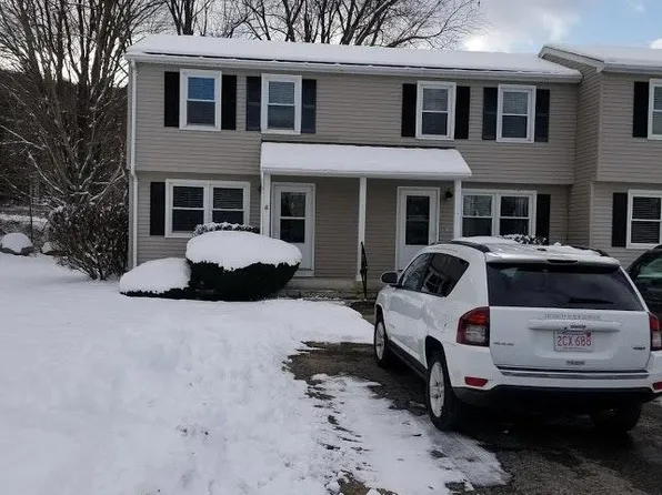 250 South St, Ware, MA 01082