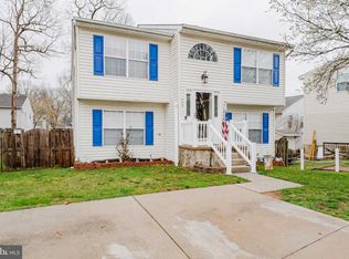 984 11th St, Pasadena, MD