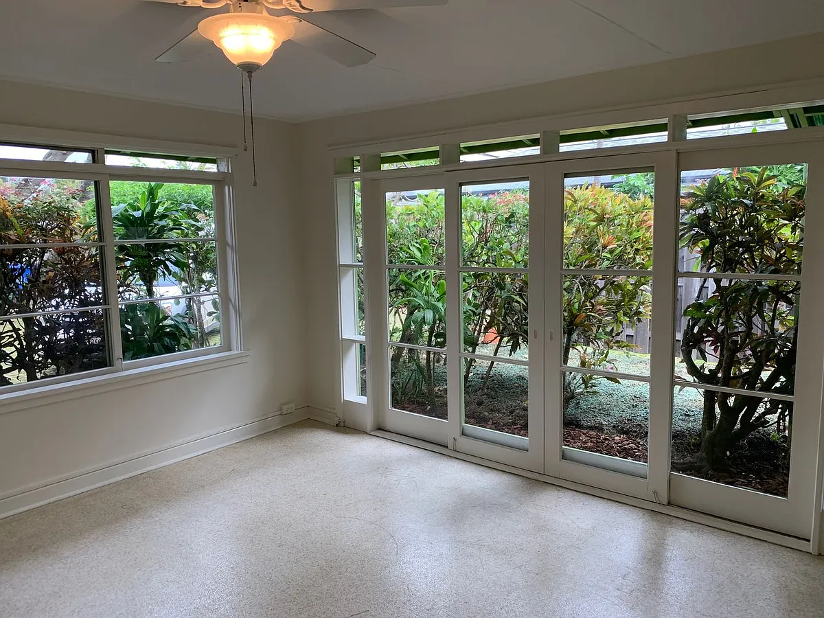 Building Photo - 17 S Kalaheo Ave