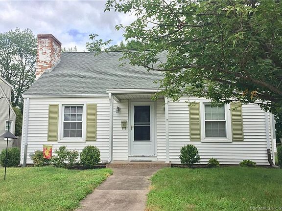 2nd image of 17 Westwood St