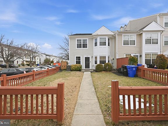 2nd image of 14314 S Shore Ct
